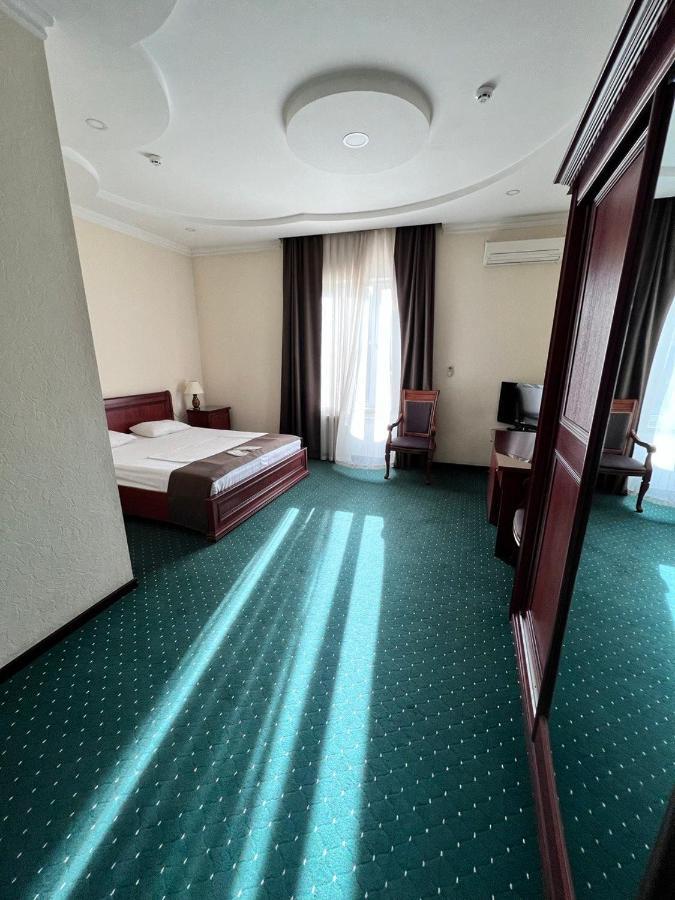 Grand Nur Hotel Tachkent Extérieur photo