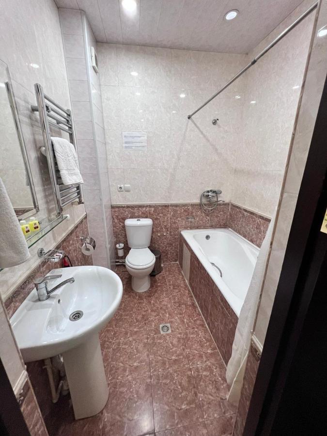 Grand Nur Hotel Tachkent Extérieur photo