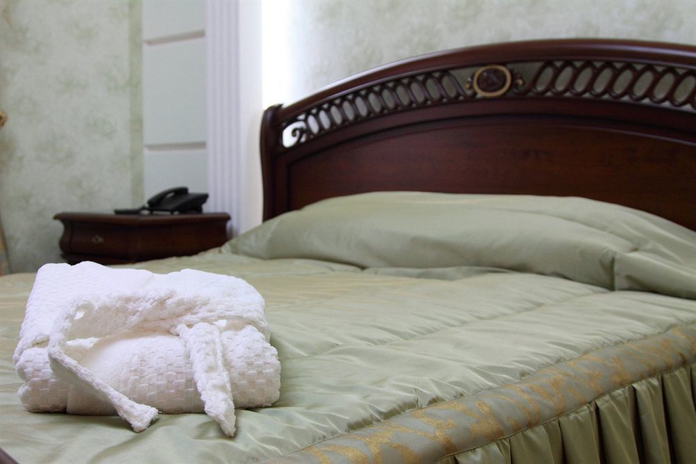 Grand Nur Hotel Tachkent Extérieur photo