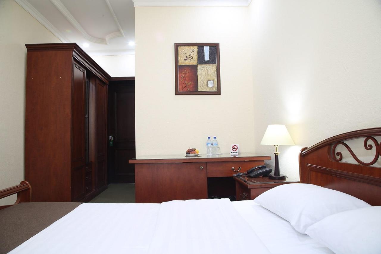 Grand Nur Hotel Tachkent Extérieur photo
