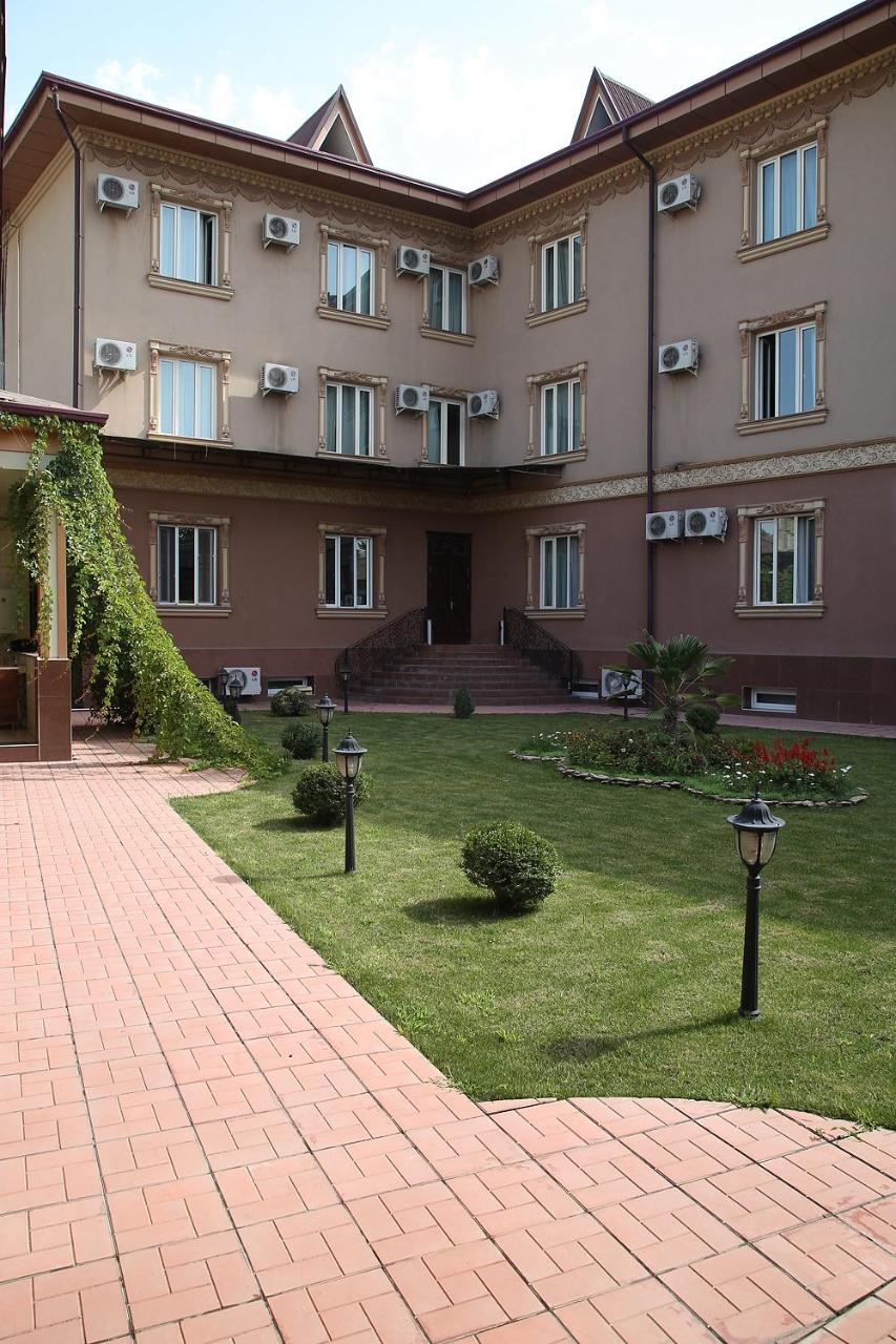 Grand Nur Hotel Tachkent Extérieur photo