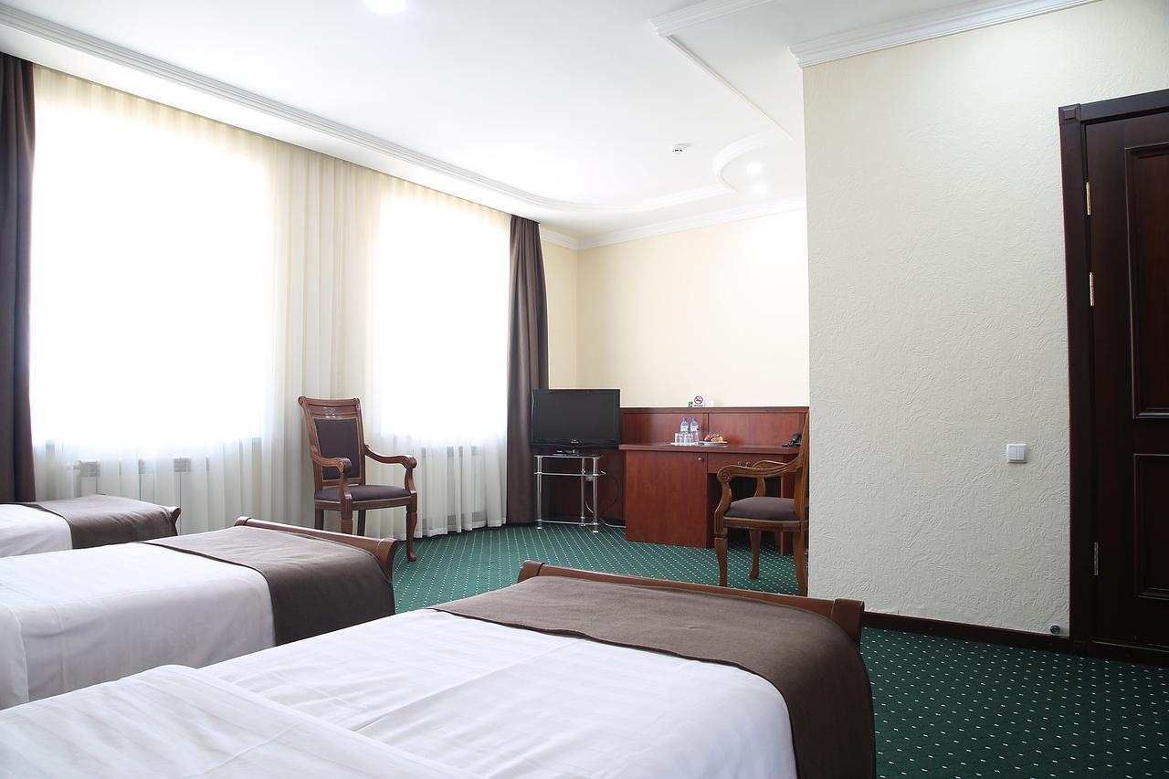 Grand Nur Hotel Tachkent Extérieur photo